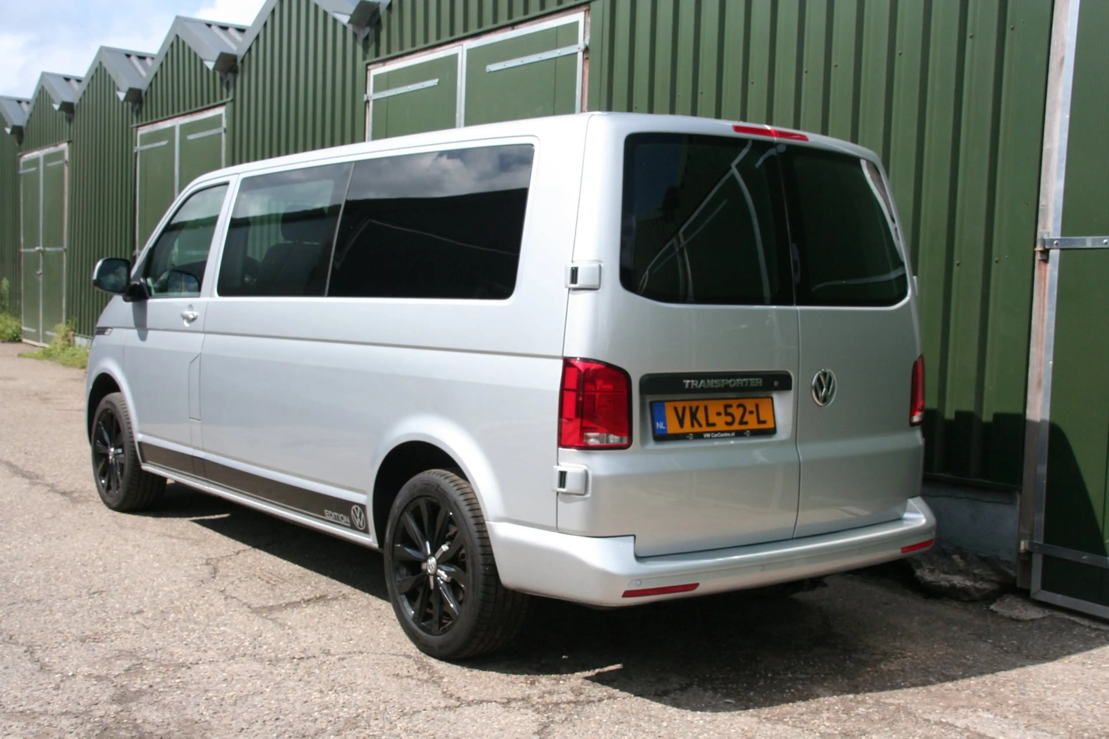 Volkswagen Transporter 2.0 TDI L2H1 AUTOMAAT DC 5 PERSOONS — photo 4