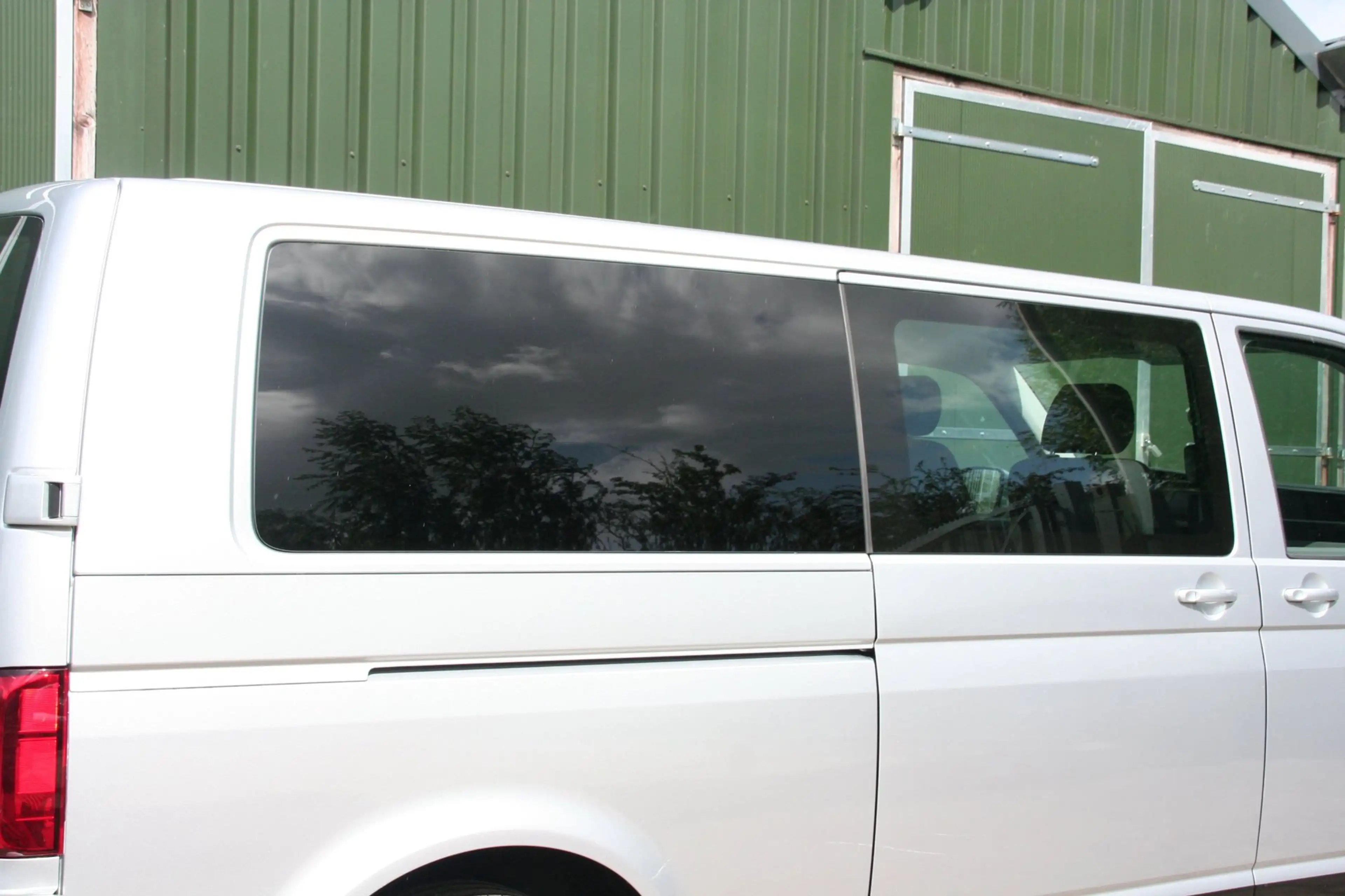 Volkswagen Transporter 2.0 TDI L2H1 AUTOMAAT DC 5 PERSOONS — photo 9