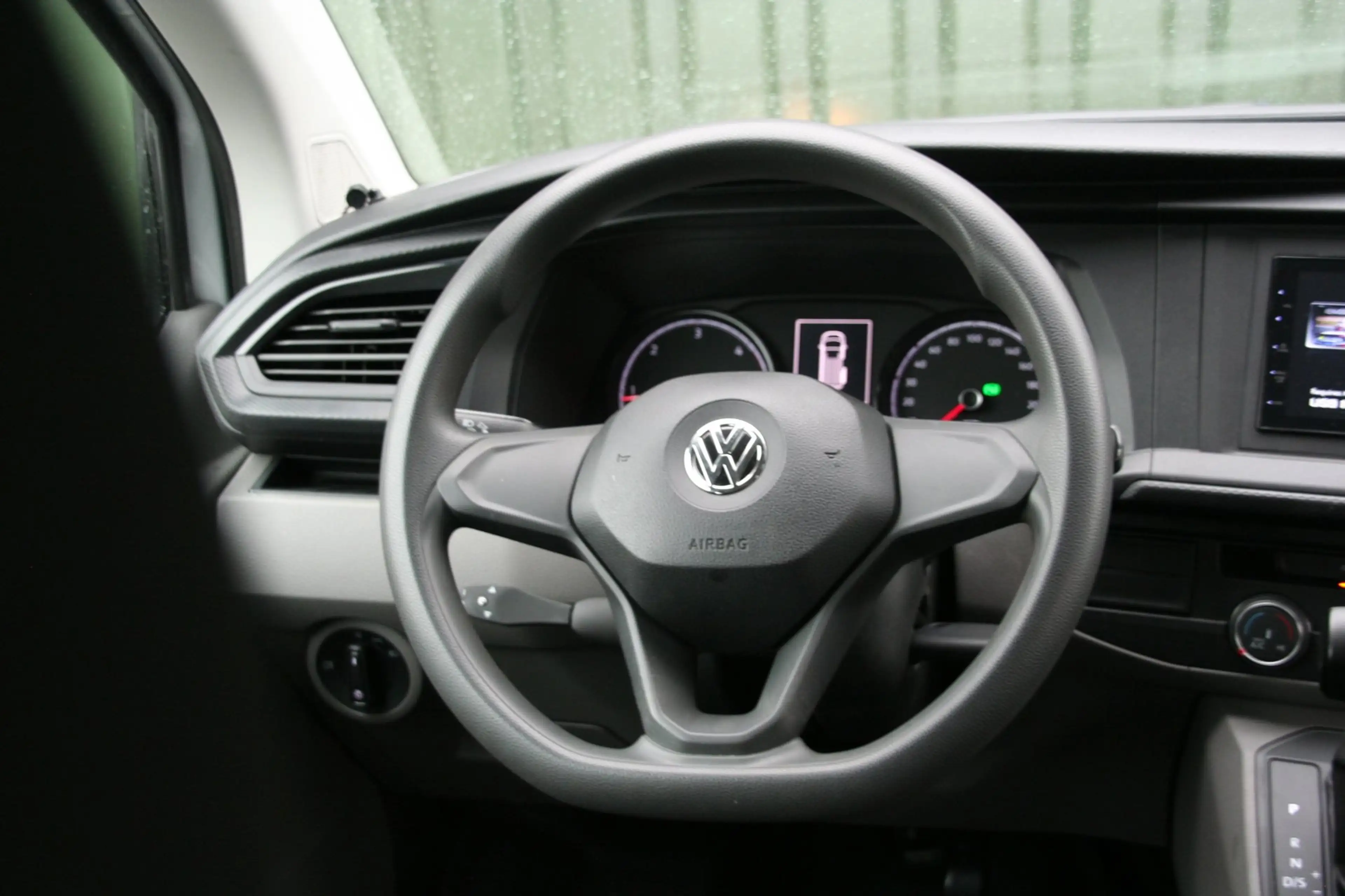 Volkswagen Transporter 2.0 TDI L2H1 AUTOMAAT DC 5 PERSOONS — photo 19