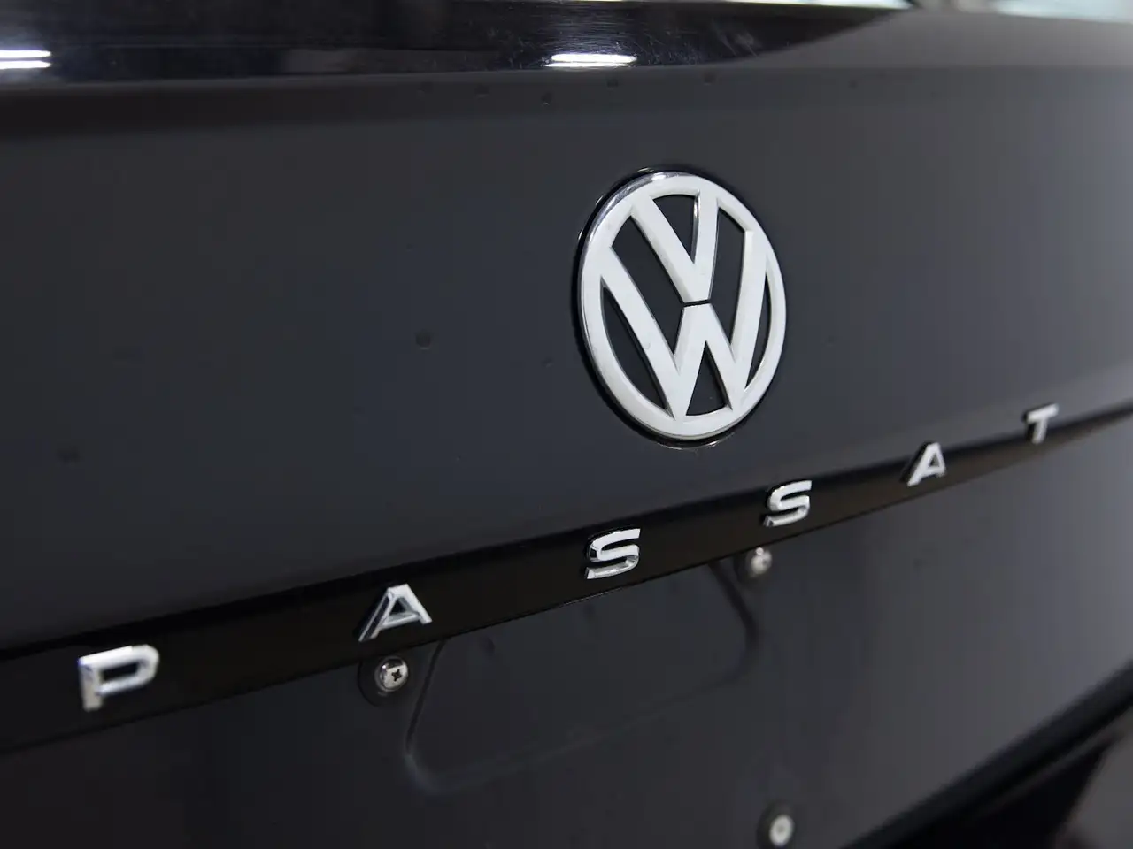 Volkswagen Passat photo Volkswagen Passat