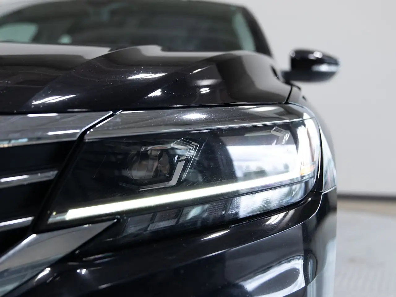 Volkswagen Passat photo Volkswagen Passat