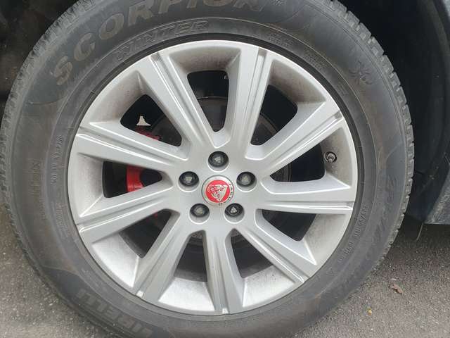 Jaguar E-Pace R-Dynamic HSE AWD