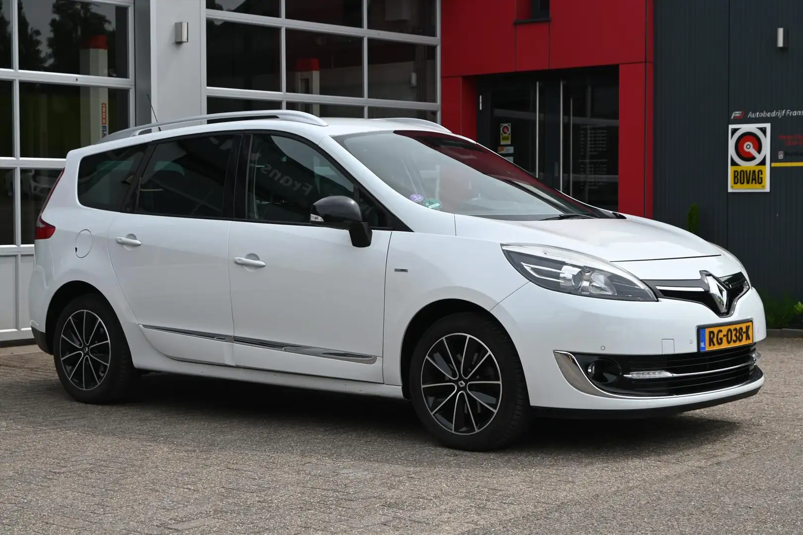 Renault Grand Scenic 1.2 TCe 131pk Bose | Navi | Camera | Keyless | Cli Wit - 1