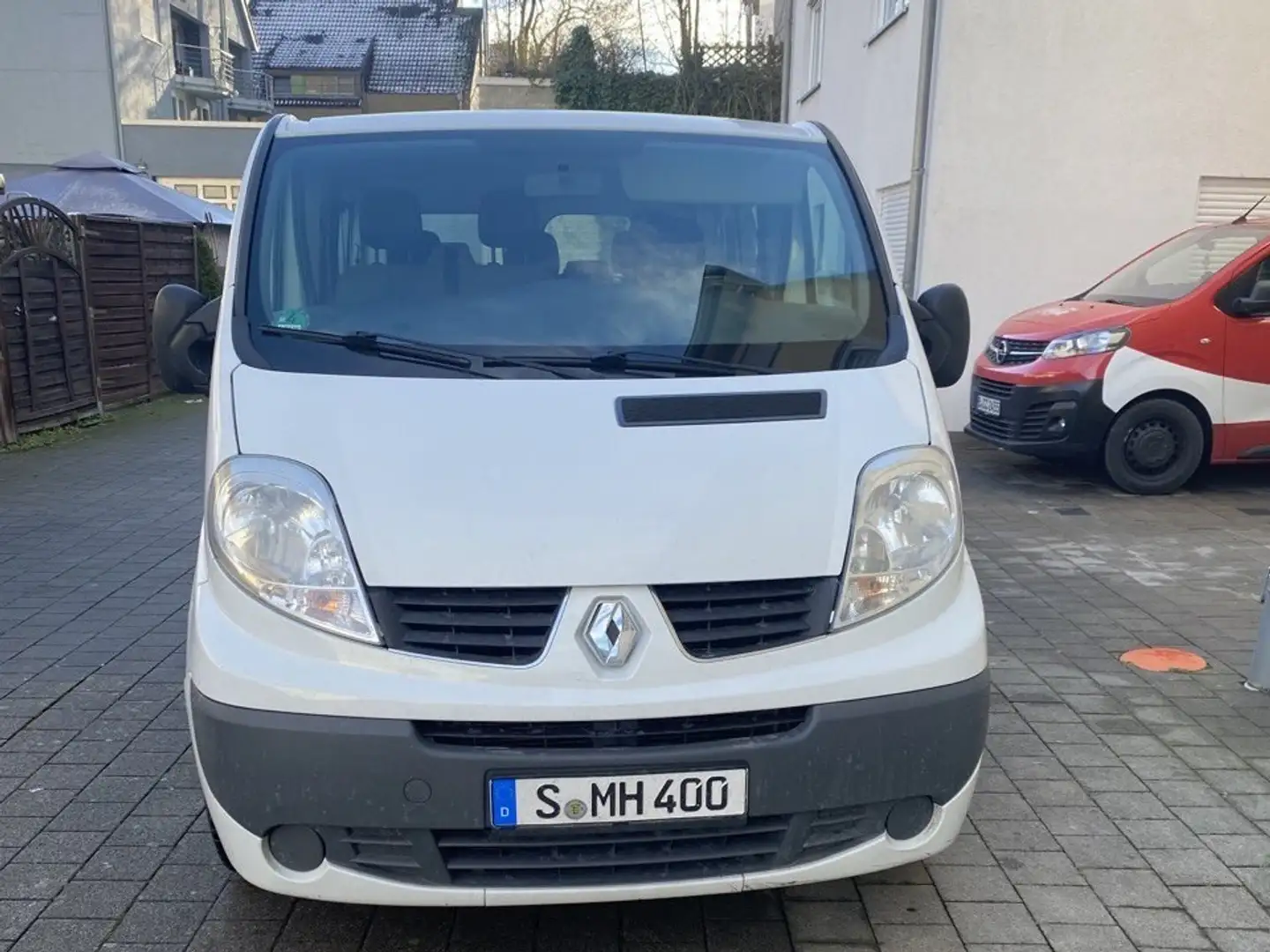 Renault Trafic L2H1 2,9t (8/9 Sitze) Expression Weiß - 2