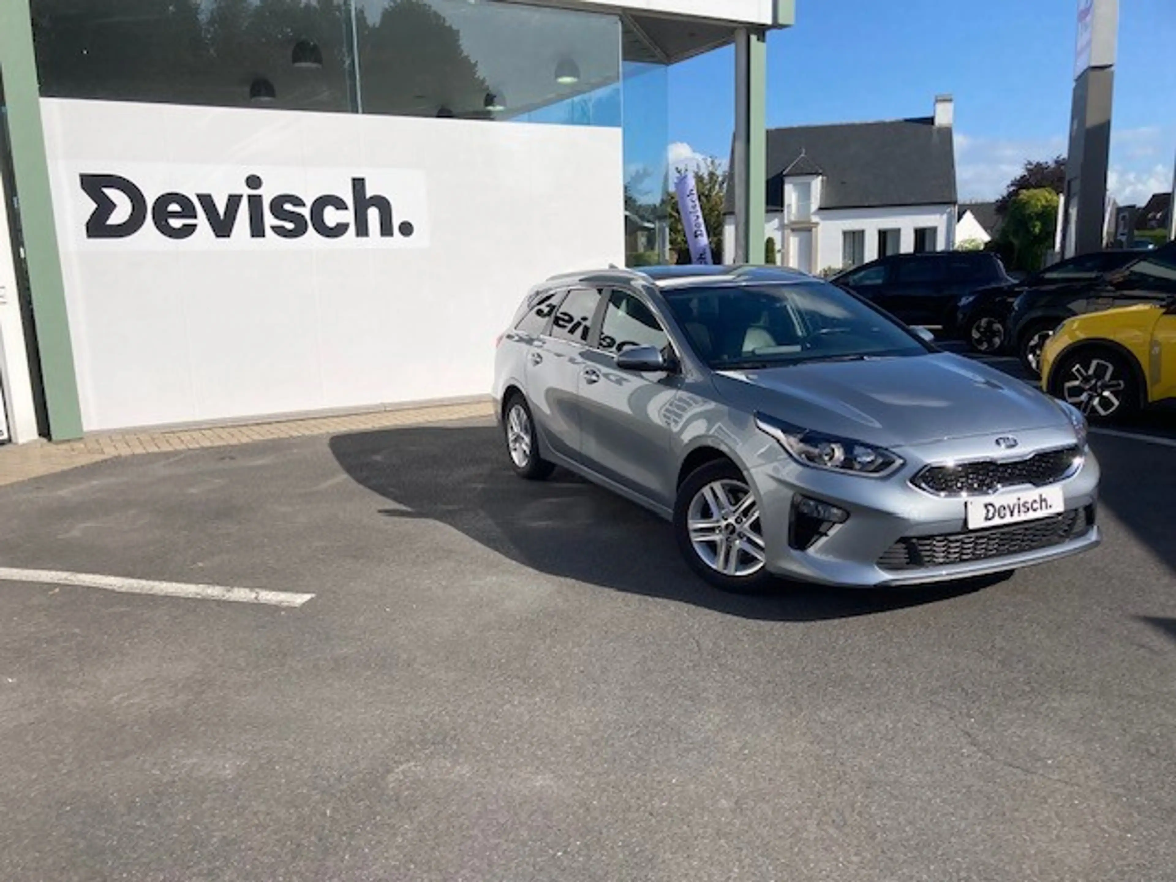 Kia Ceed / cee'd 1.0 t-gdi gt line isg 5d 88kw — photo 9