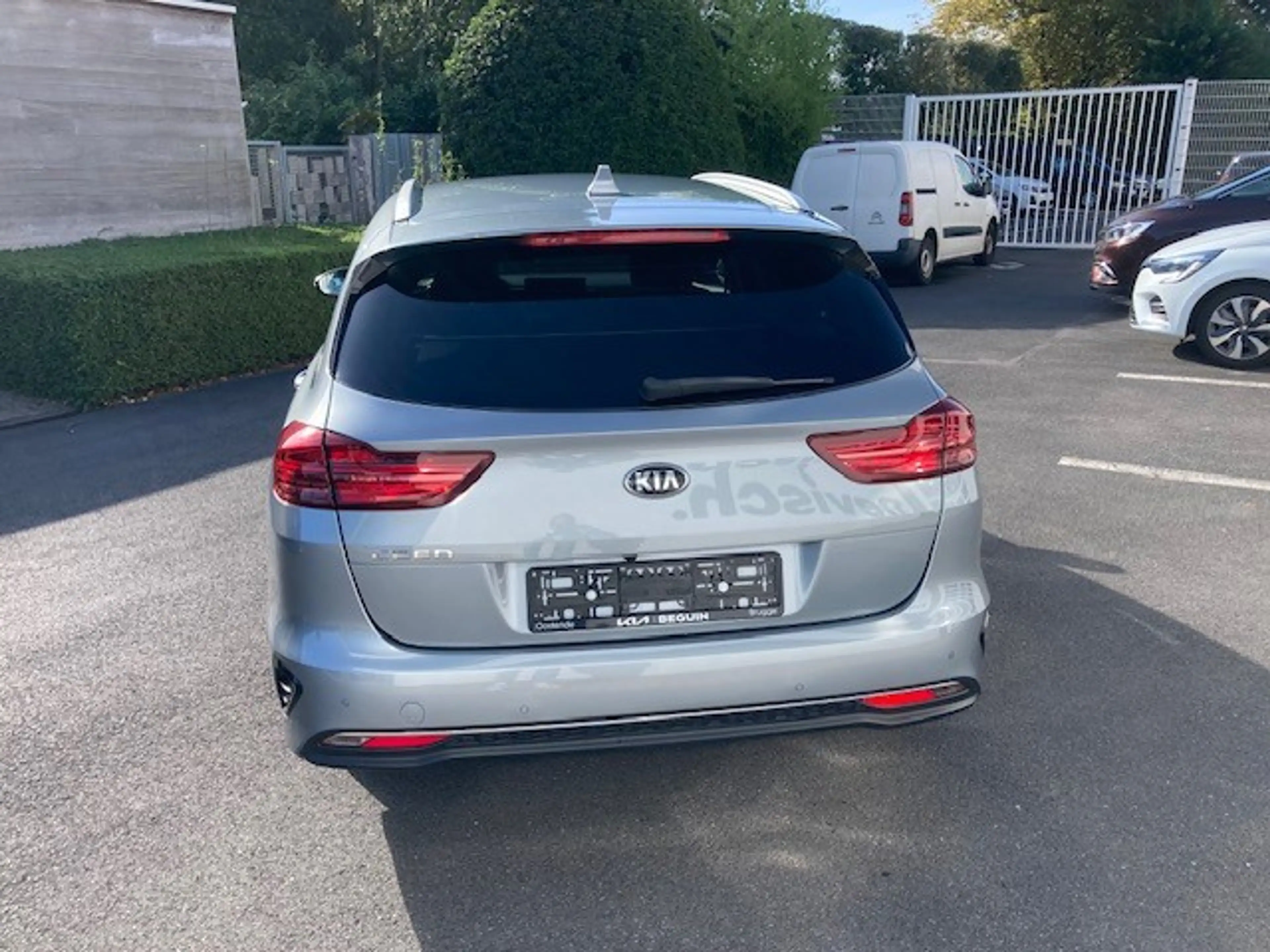 Kia Ceed / cee'd 1.0 t-gdi gt line isg 5d 88kw — photo 3