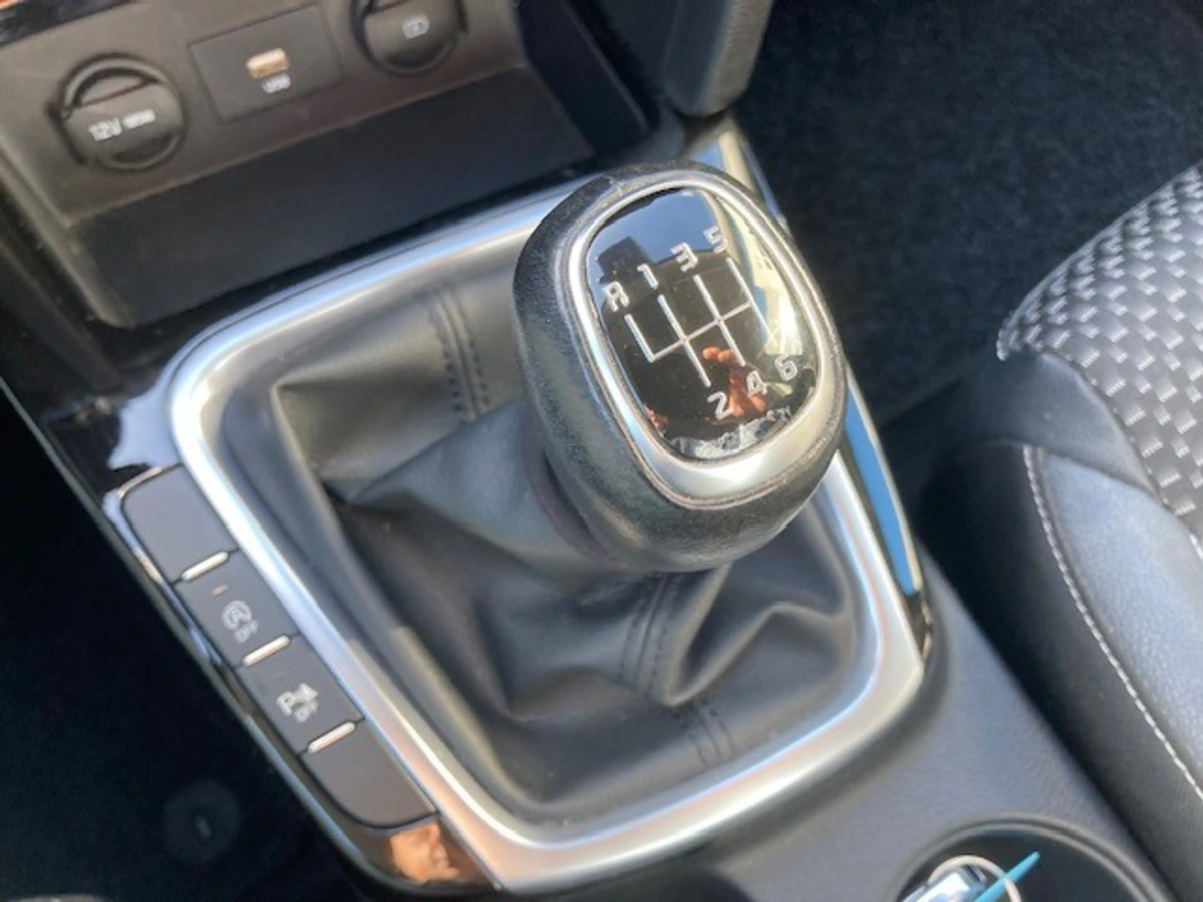 Kia Ceed / cee'd 1.0 t-gdi gt line isg 5d 88kw — photo 18