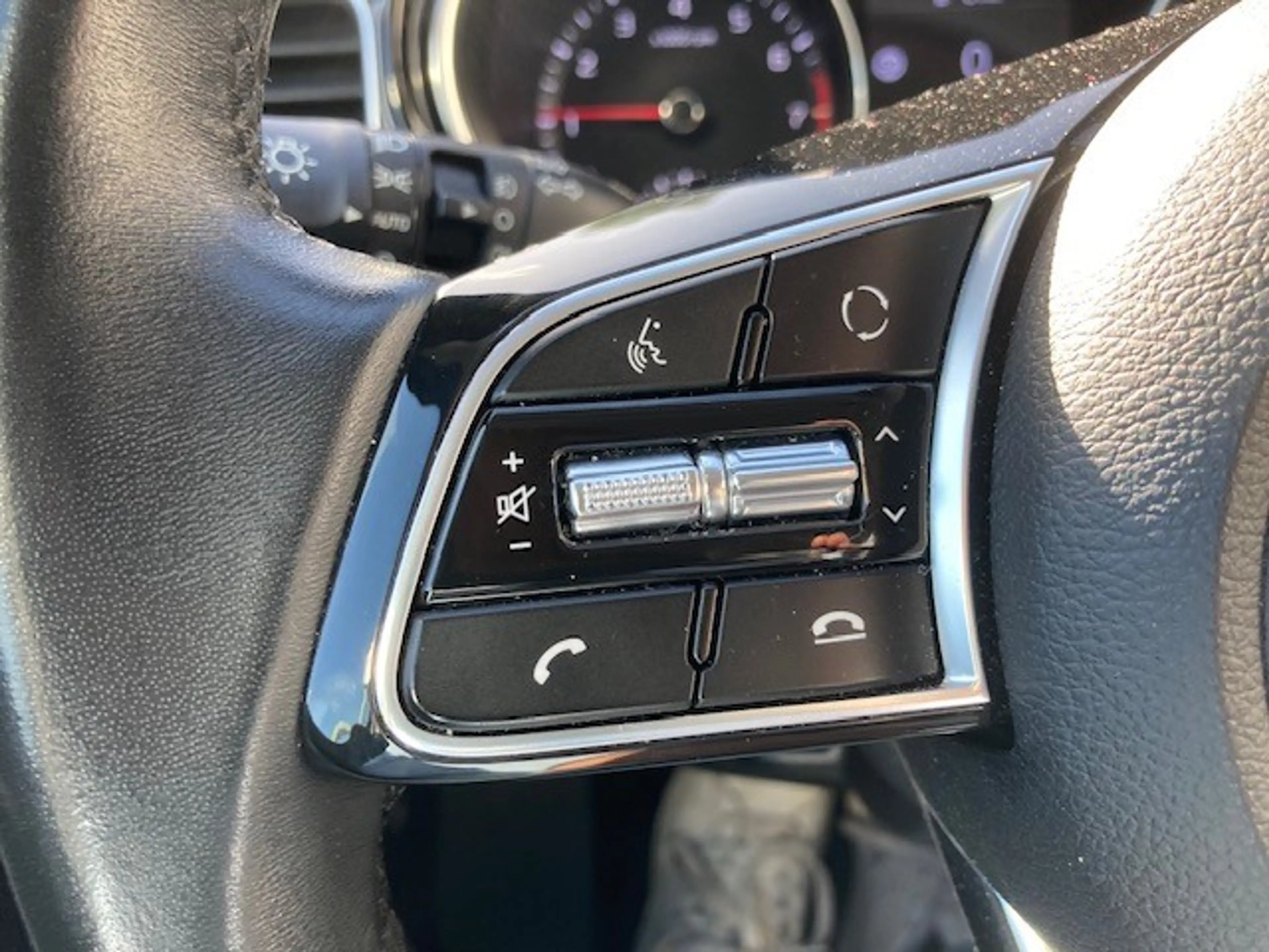 Kia Ceed / cee'd 1.0 t-gdi gt line isg 5d 88kw — photo 12