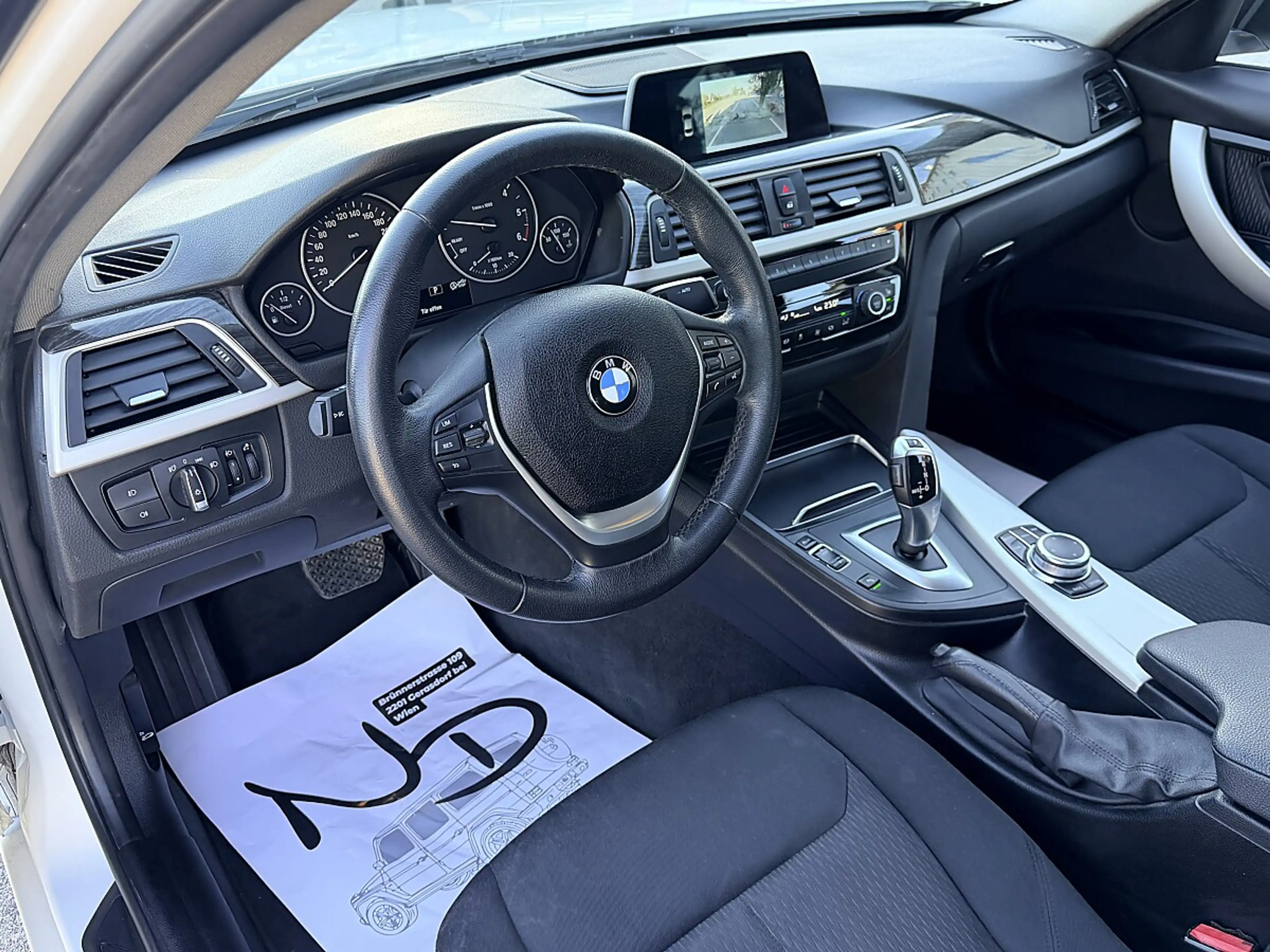 BMW 318 d F30 *Wenig Km* — photo 9