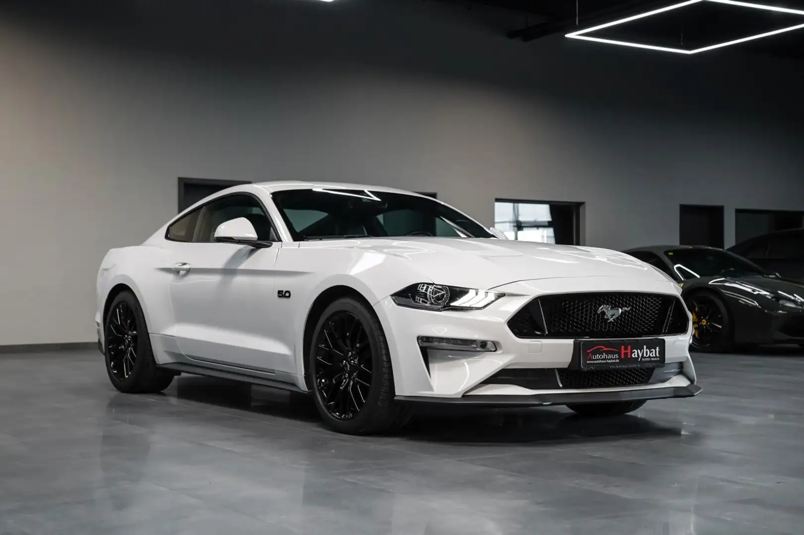 Ford Mustang GT 5.0 *Schalter*Premium Paket *Deutsch* Weiß - 1