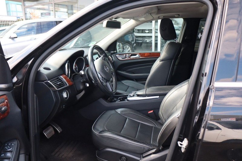 Mercedes-Benz ML 350 BlueEfficiency Leder/Navi/SHZ — photo 4
