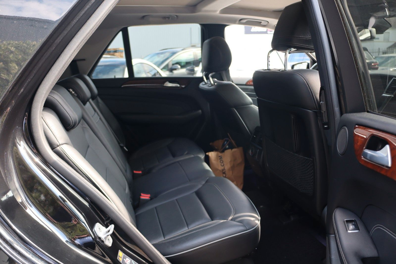 Mercedes-Benz ML 350 BlueEfficiency Leder/Navi/SHZ — photo 13