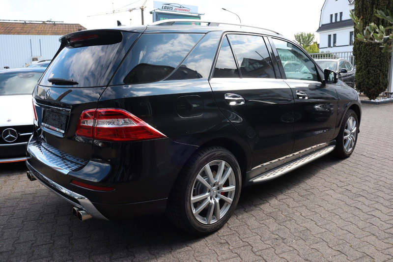 Mercedes-Benz ML 350 BlueEfficiency Leder/Navi/SHZ — photo 7