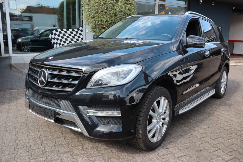 Mercedes-Benz ML 350 BlueEfficiency Leder/Navi/SHZ — photo 3