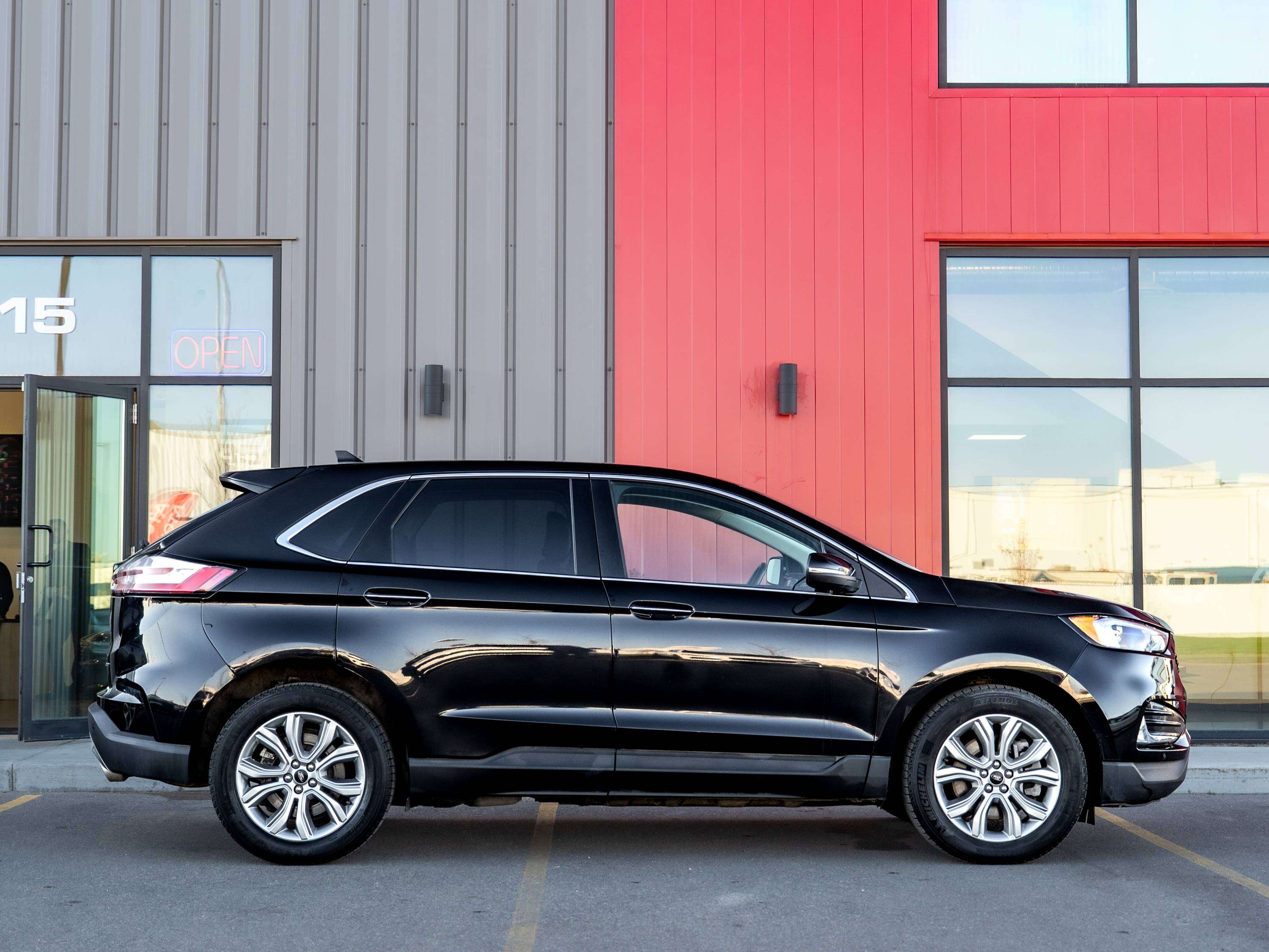 2023 Ford Edge