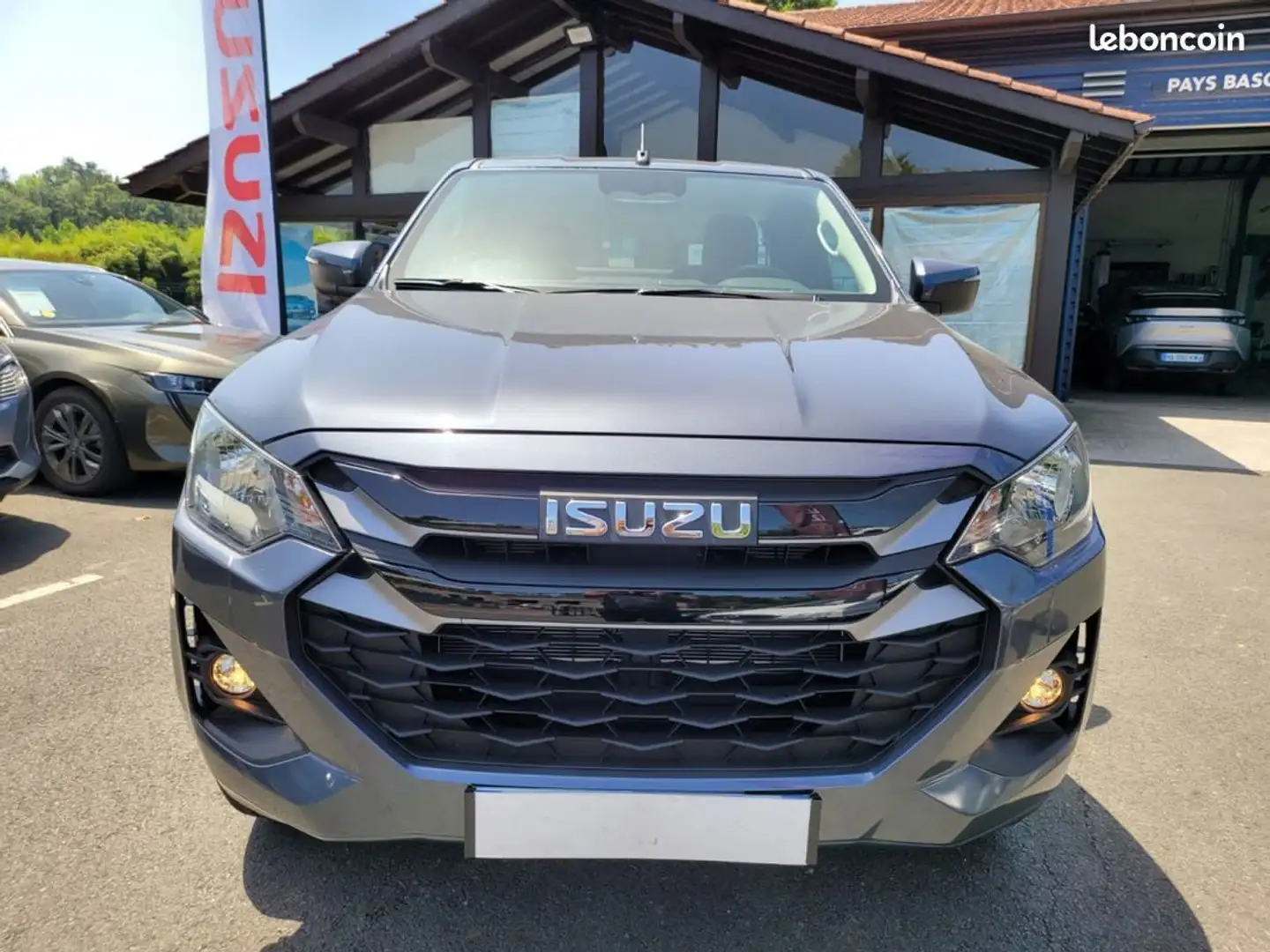 Isuzu D-Max DC (4) 1.9 CREW N60 BB%2B 4WD AUTO Gris - 2