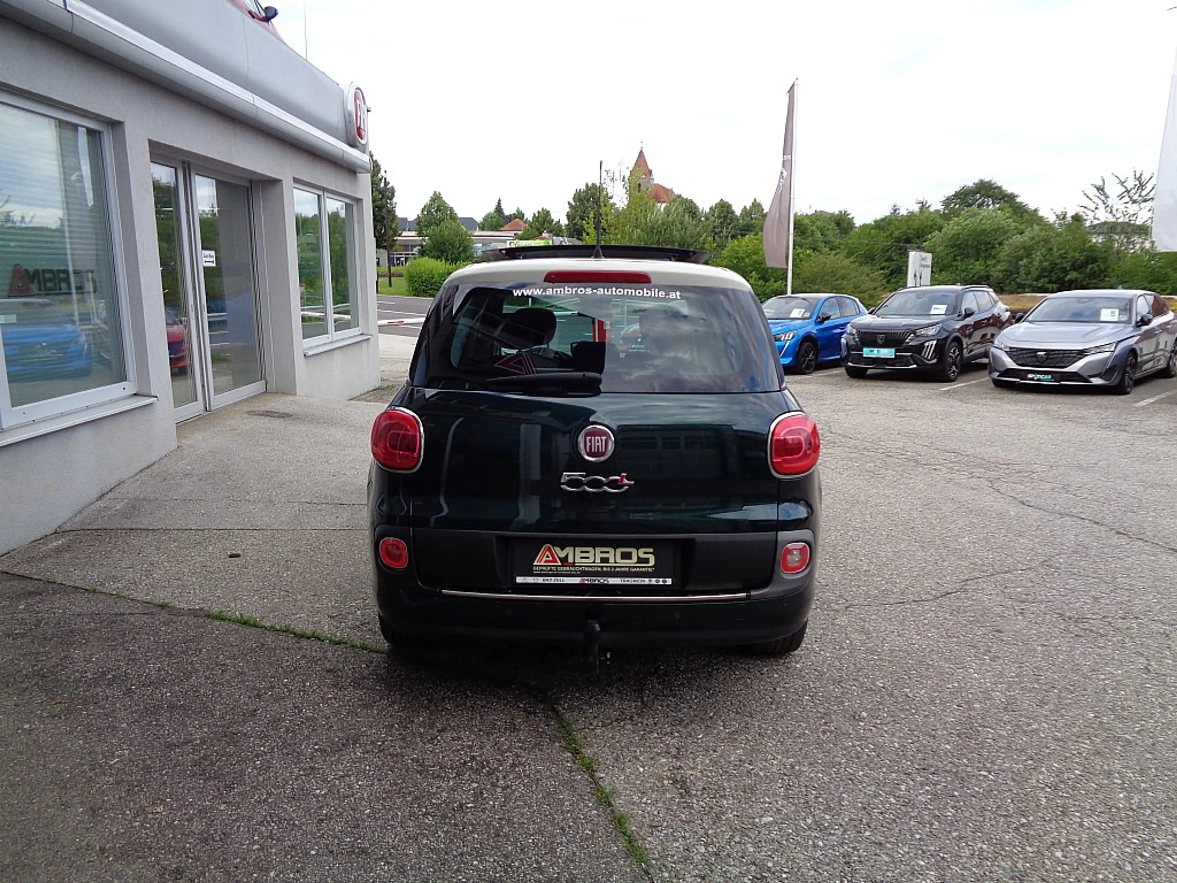 Fiat 500L Living 1,6 Multijet II 105 Lounge AHK, Schiebed... — photo 6