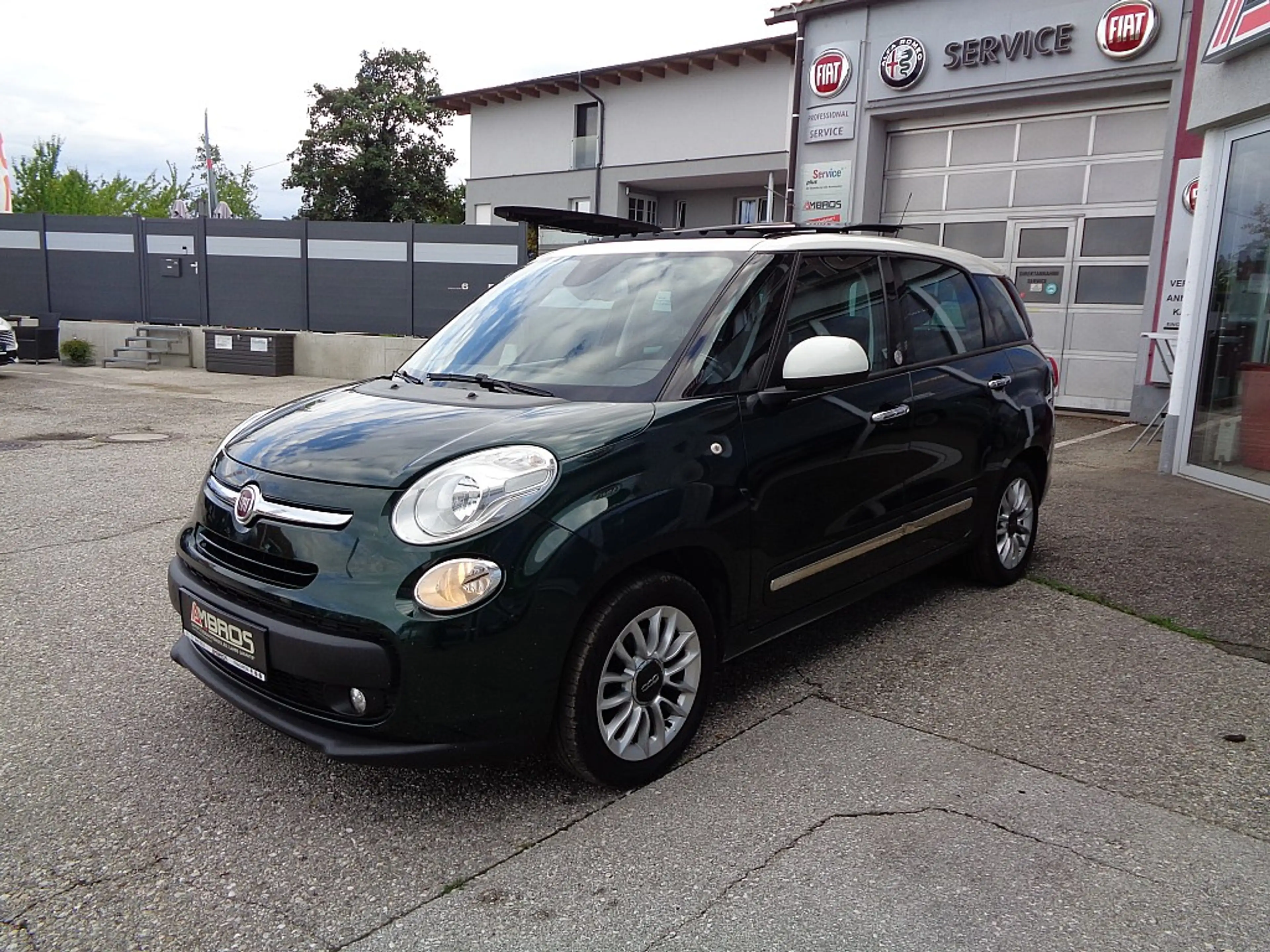 Fiat 500L Living 1,6 Multijet II 105 Lounge AHK, Schiebed... — photo 3