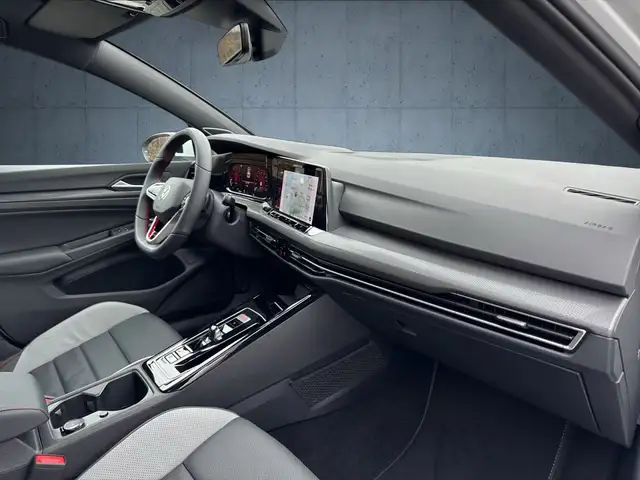 Volkswagen Golf view 14