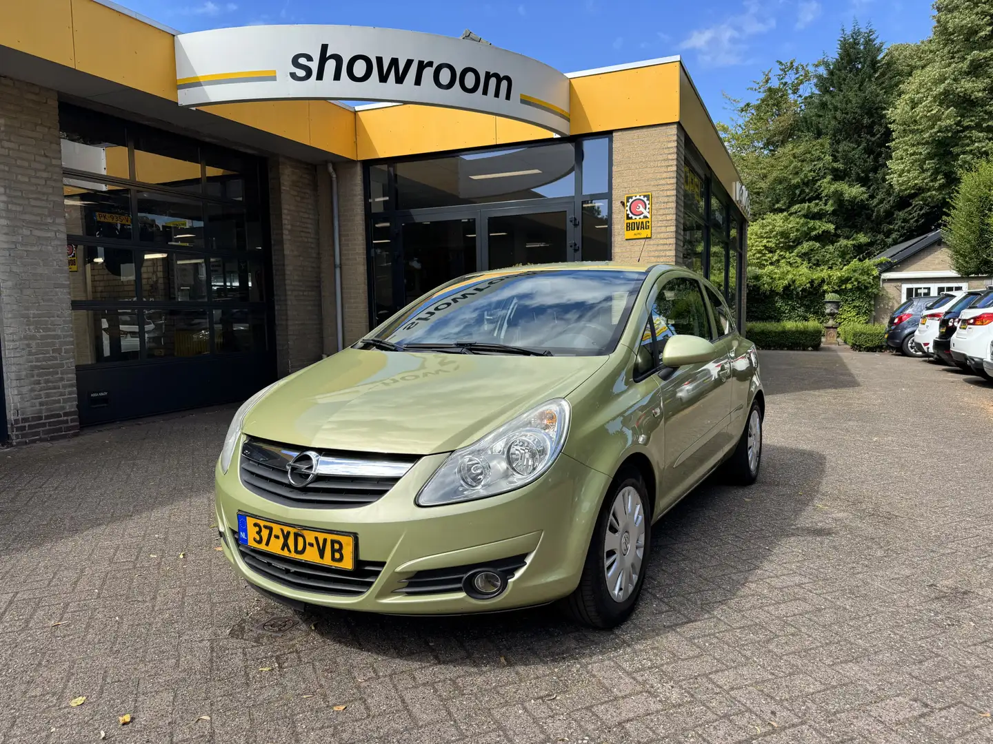 Opel Corsa 1.4-16V Enjoy Airco Groen - 1