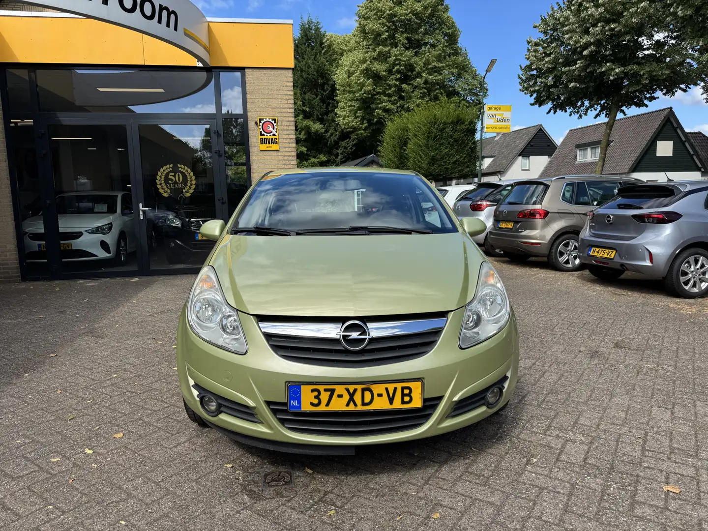 Opel Corsa 1.4-16V Enjoy Airco Groen - 2