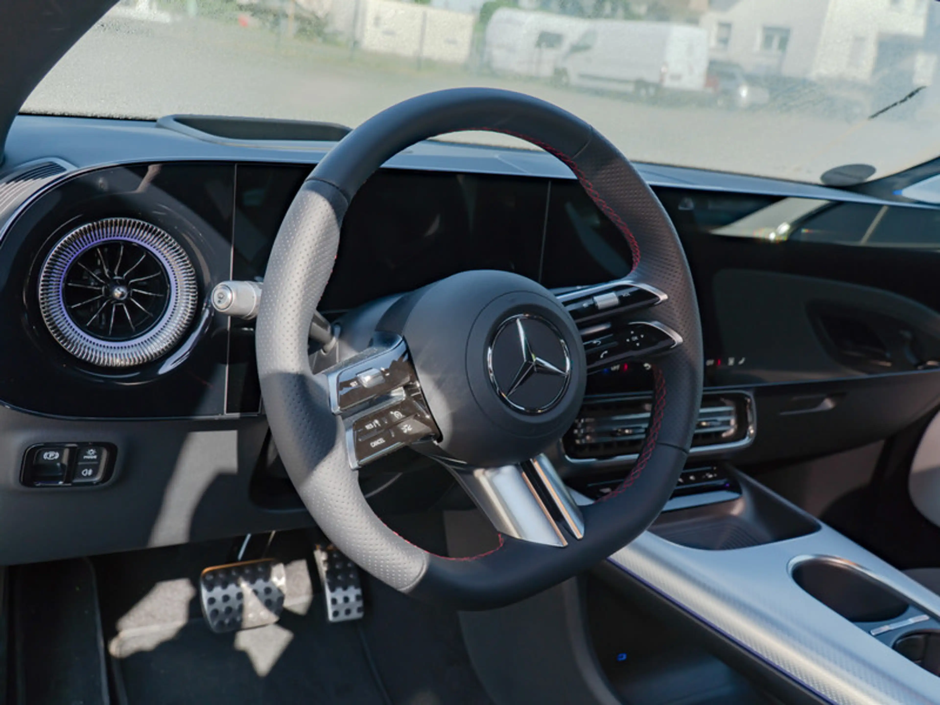 Mercedes-Benz CLA 250 + SB AMG-Sport/Super/Pano/Burm/HUD/Night — photo 12