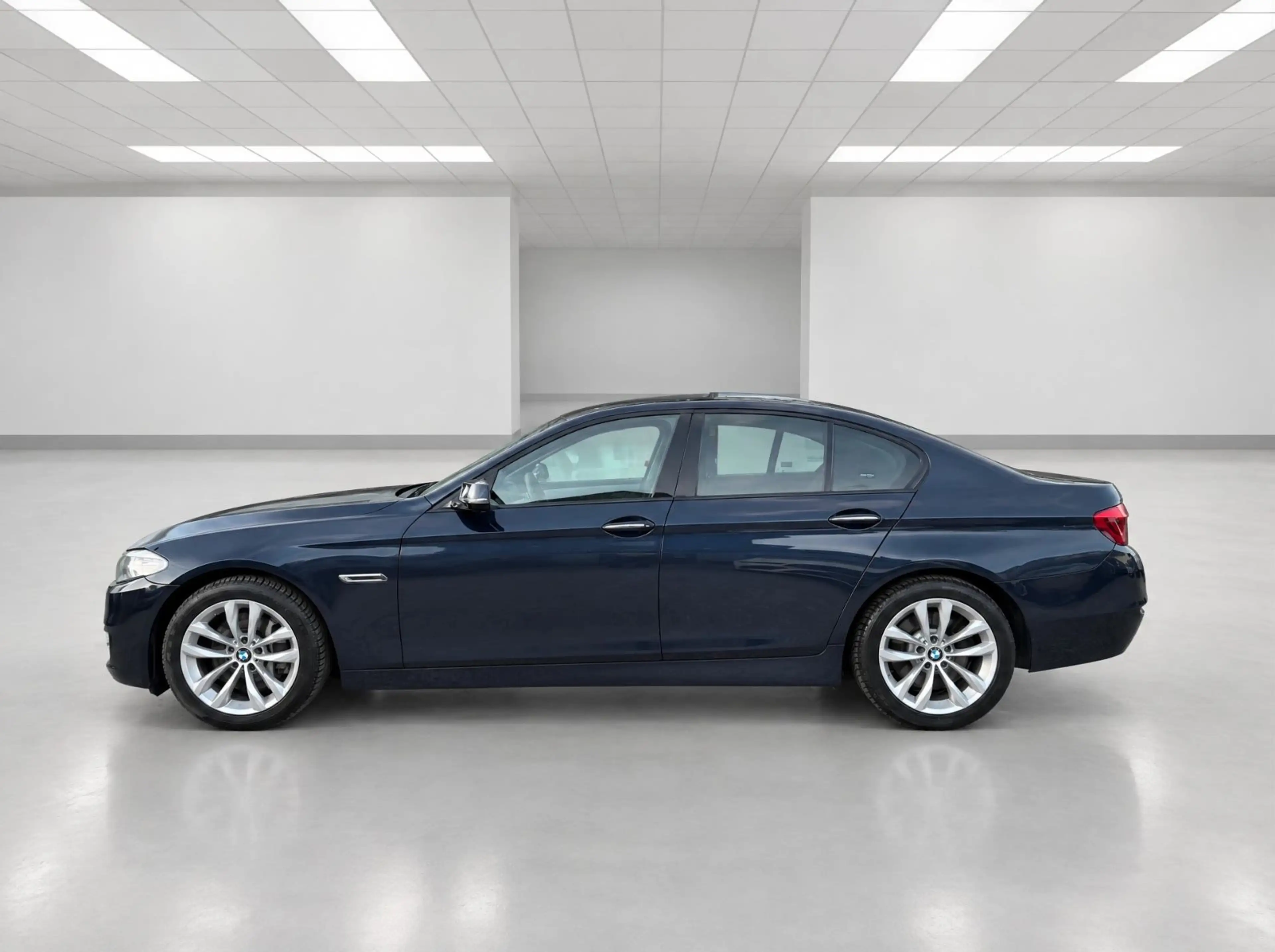 BMW 530 d Limousine/AHK/STHZ/PDC/Schiebed,/Memory/LED — photo 9