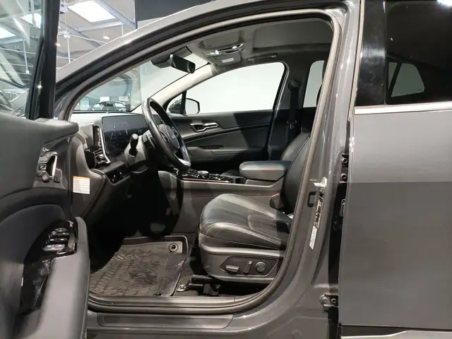 Kia Sportage view 8