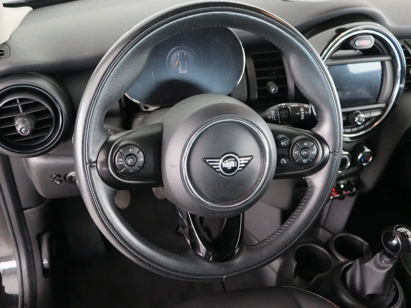 MINI One 3-deurs First Pepper Noir - 2
