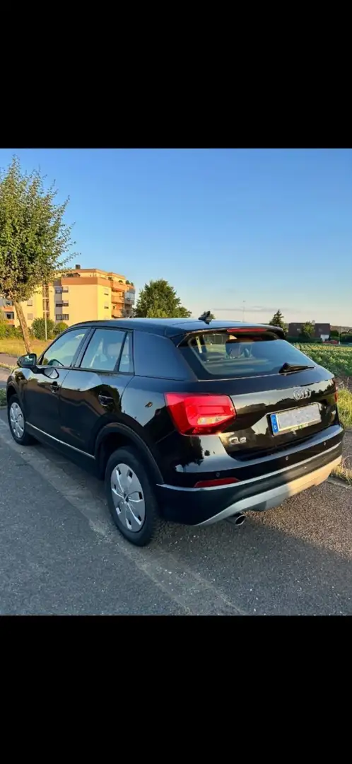 Audi Q2 1.6 TDI design 6-Gang Navi PDC Sitzh. Schwarz - 2