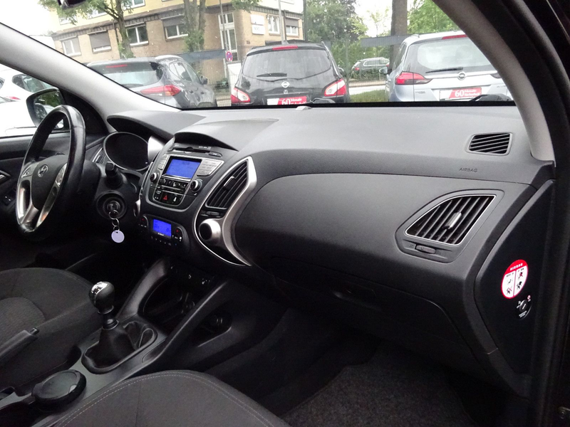 Hyundai iX35 5 Star Edition 2WD /1-Hand/ SHZ/Klimaautoma — photo 13