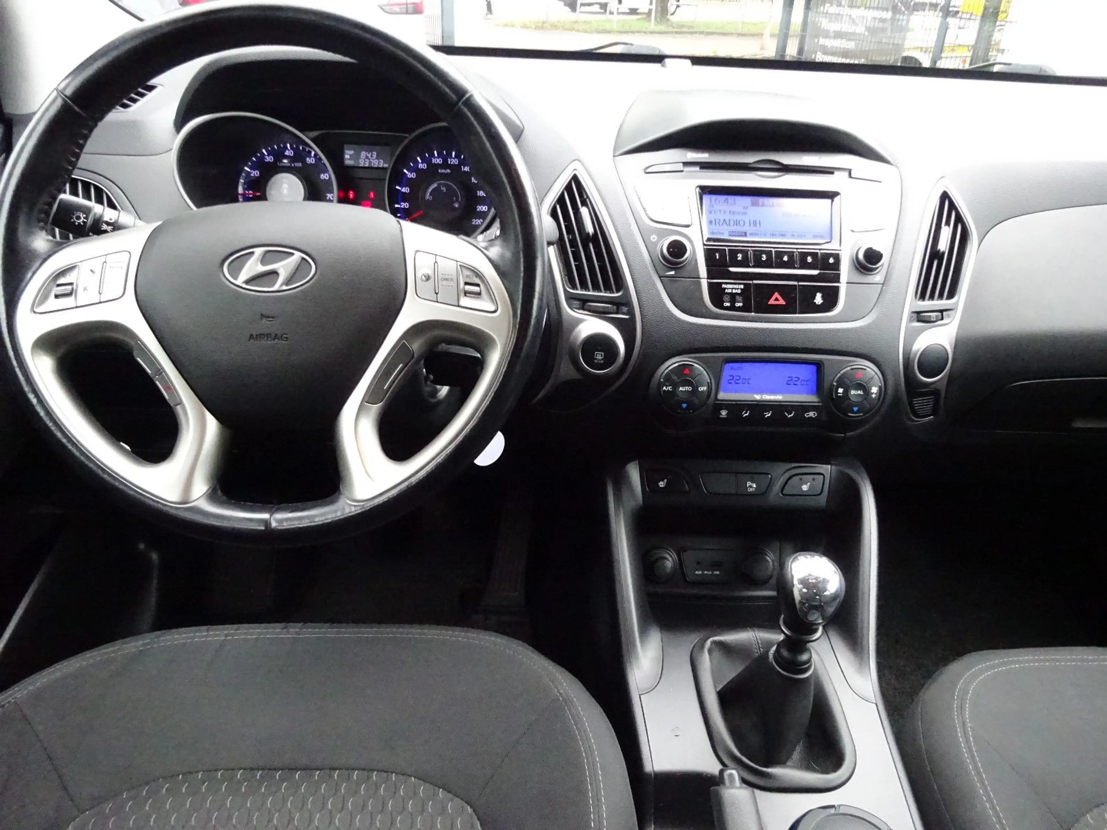 Hyundai iX35 5 Star Edition 2WD /1-Hand/ SHZ/Klimaautoma — photo 11