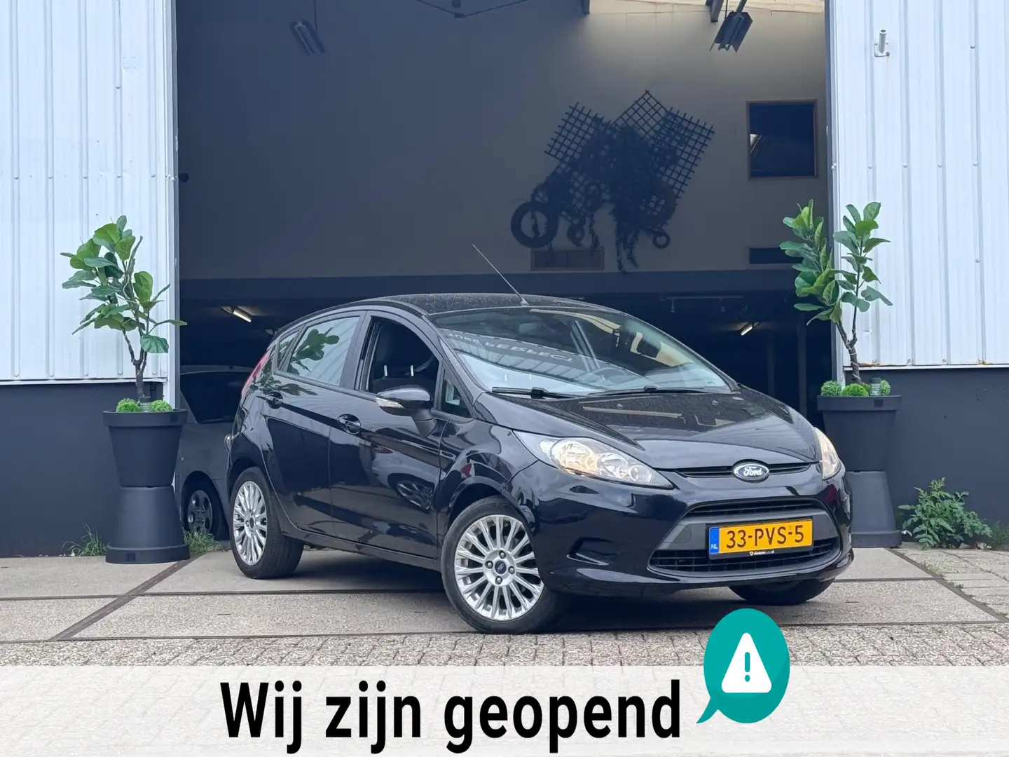 Ford Fiesta 1.25 Limited Airco/Elek.Ramen/Garantie Zwart - 1