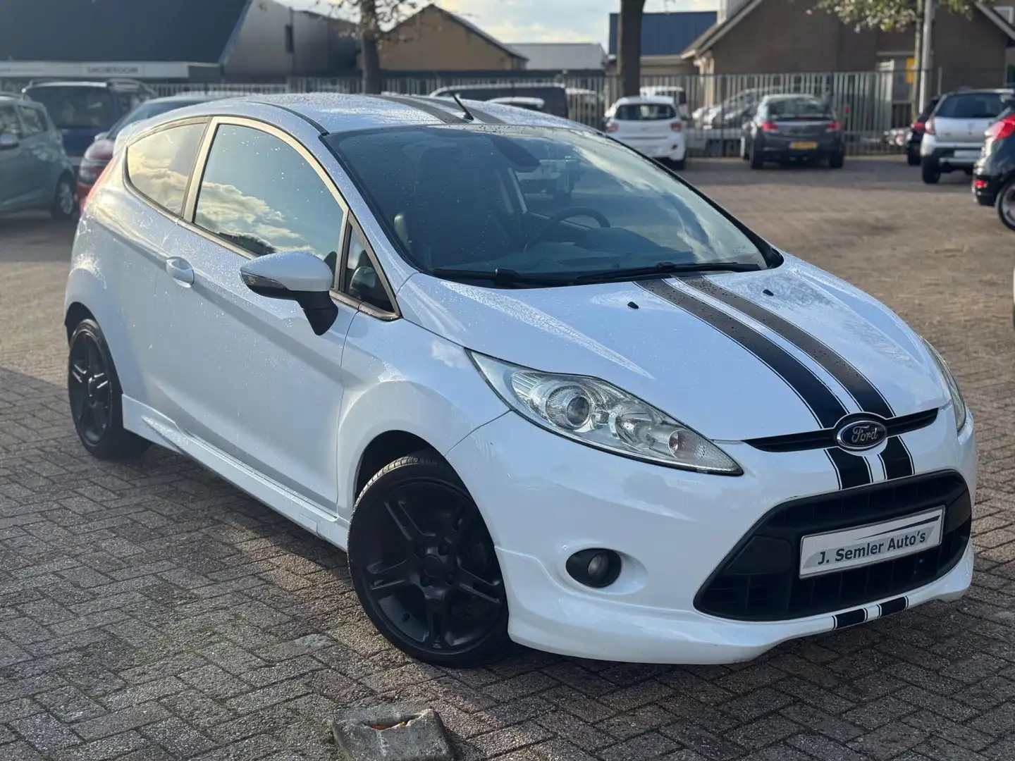 Ford Fiesta 1.6 Sport AIRCO CRUISE CTRL LEDER NW.DRIEM WP APK Wit - 2