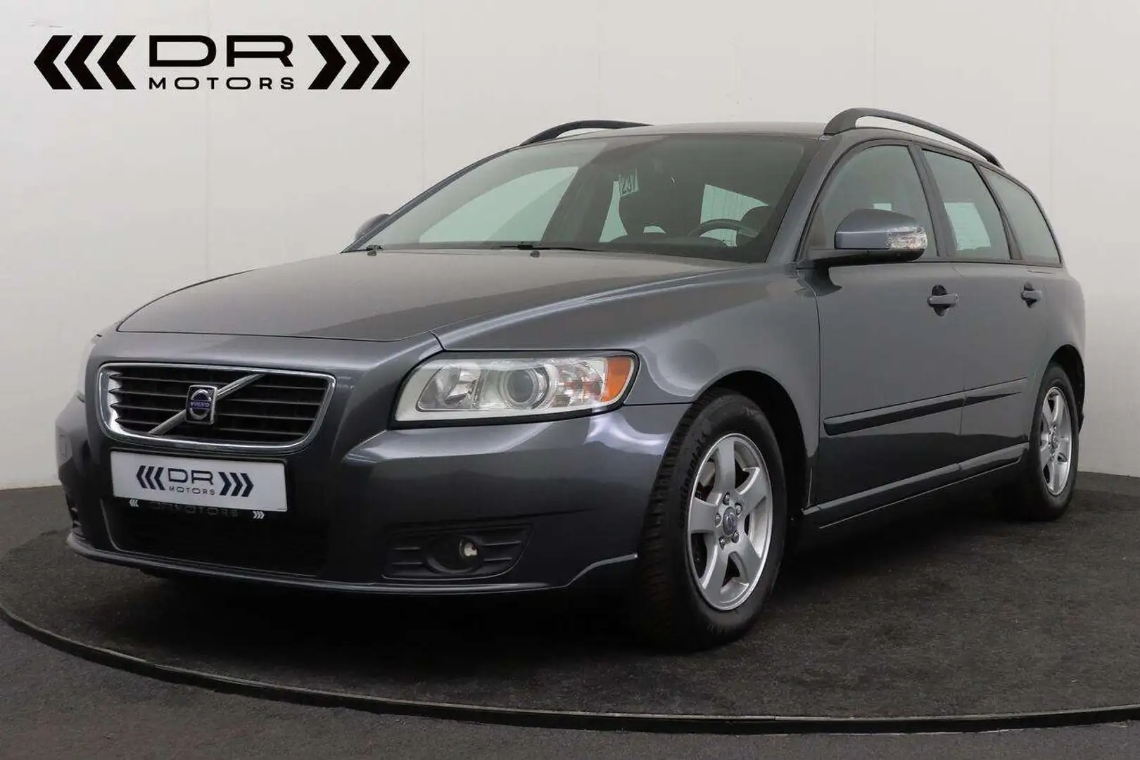 Volvo V50 - LEDER - NAVI - AIRCO Gris - 1