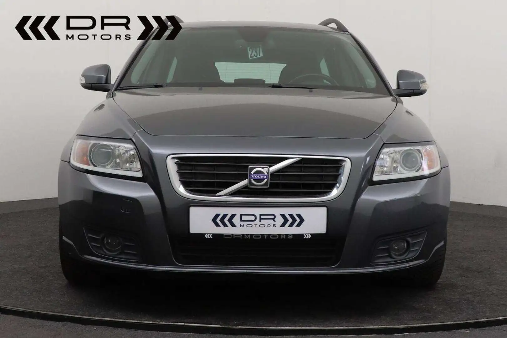 Volvo V50 - LEDER - NAVI - AIRCO Gris - 2