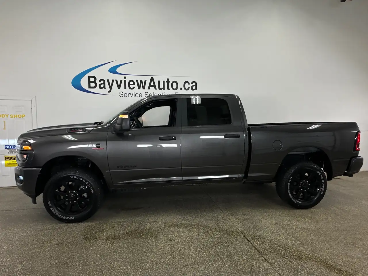 RAM 3500 снимка RAM 3500