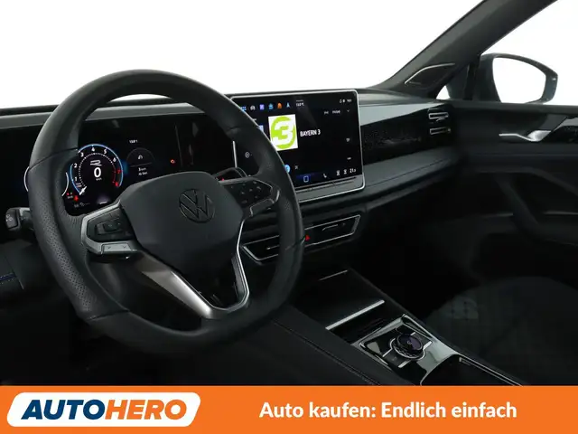 Volkswagen Tiguan view 11