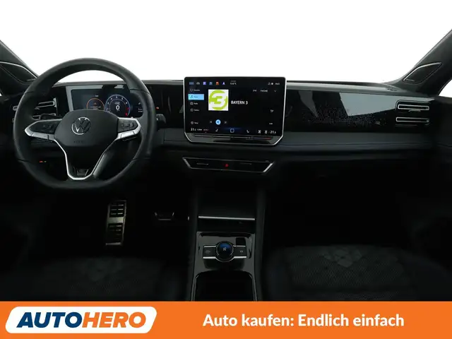 Volkswagen Tiguan view 12