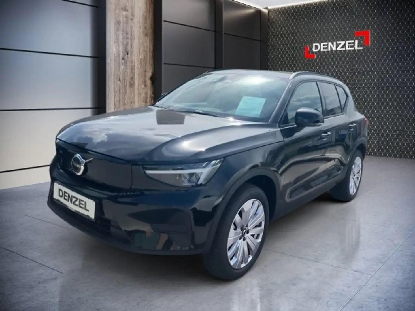 Volvo EX40 Core, Single Motor Extended Range, Vollelektrisch Nero - 1