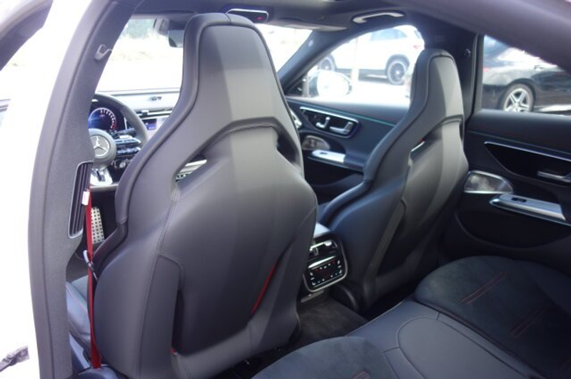 Mercedes-Benz E 53 AMG AMG E 53 Hyb 4M PERF SITZE PANO SUPER DRIVER HAL — photo 12