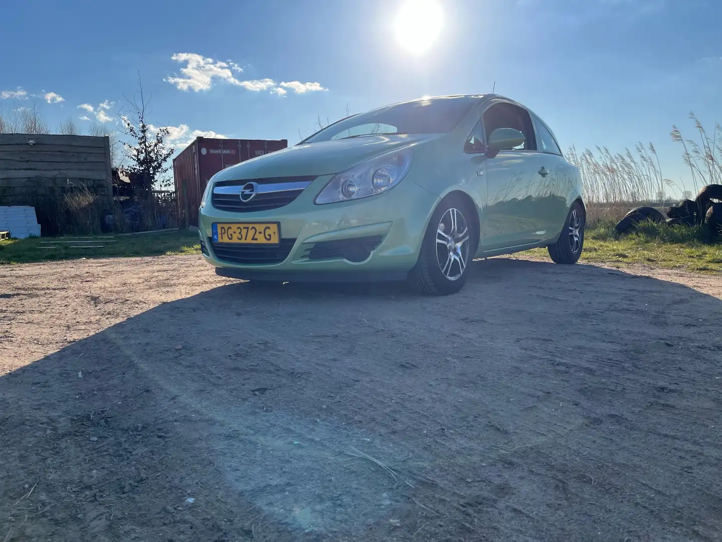 Opel Corsa 1.2-16V Selection Groen - 2
