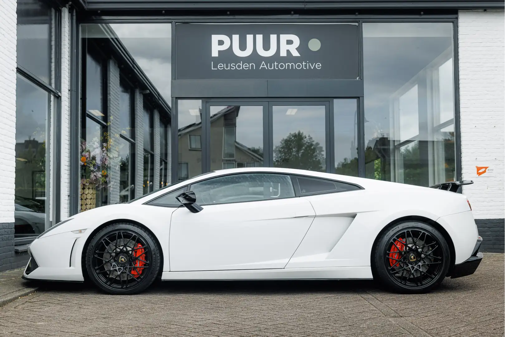 Lamborghini Gallardo 5.2 V10 LP560-4 E-Gear Lift - UNIEKE KM-STAND Bílá - 2