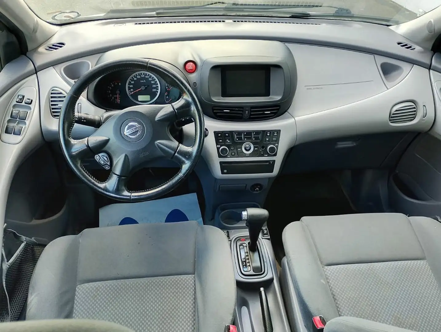 Nissan Almera Tino Tino 1.8i Acenta A - 2