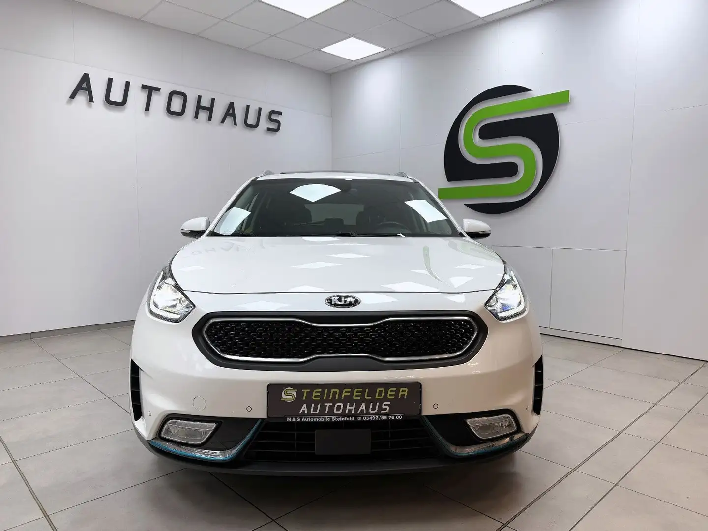 Kia Niro Spirit Plug-in Hybrid / RKAM / AHK / S-DACH Weiß - 2