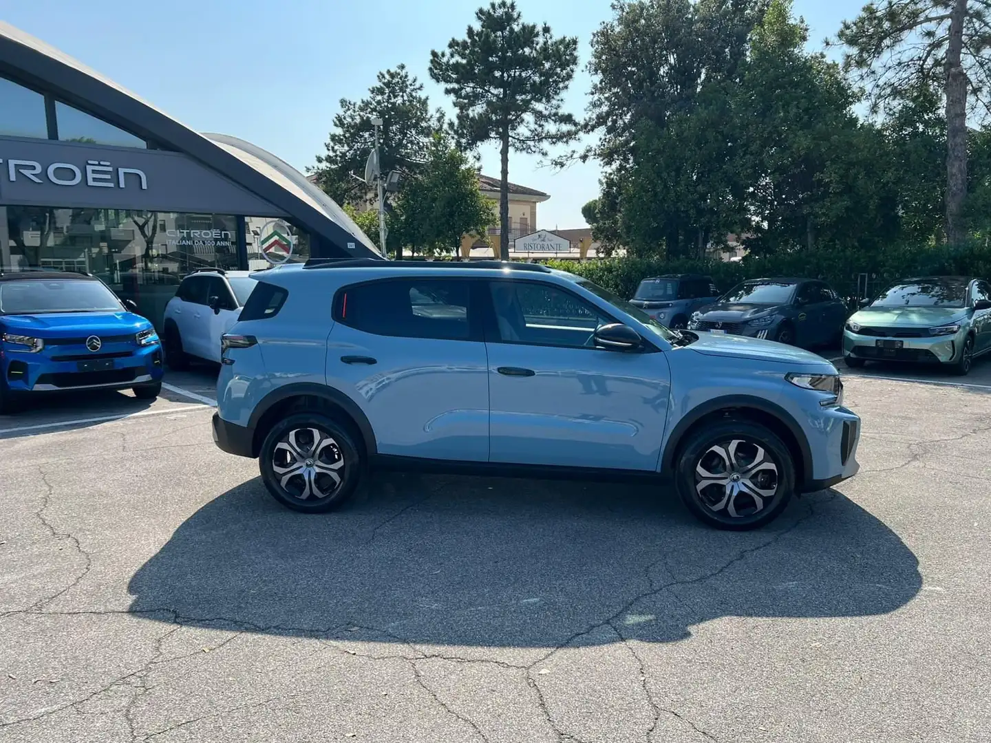 Citroen C3 Aircross PureTech Turbo 100 Plus Blu/Azzurro - 2