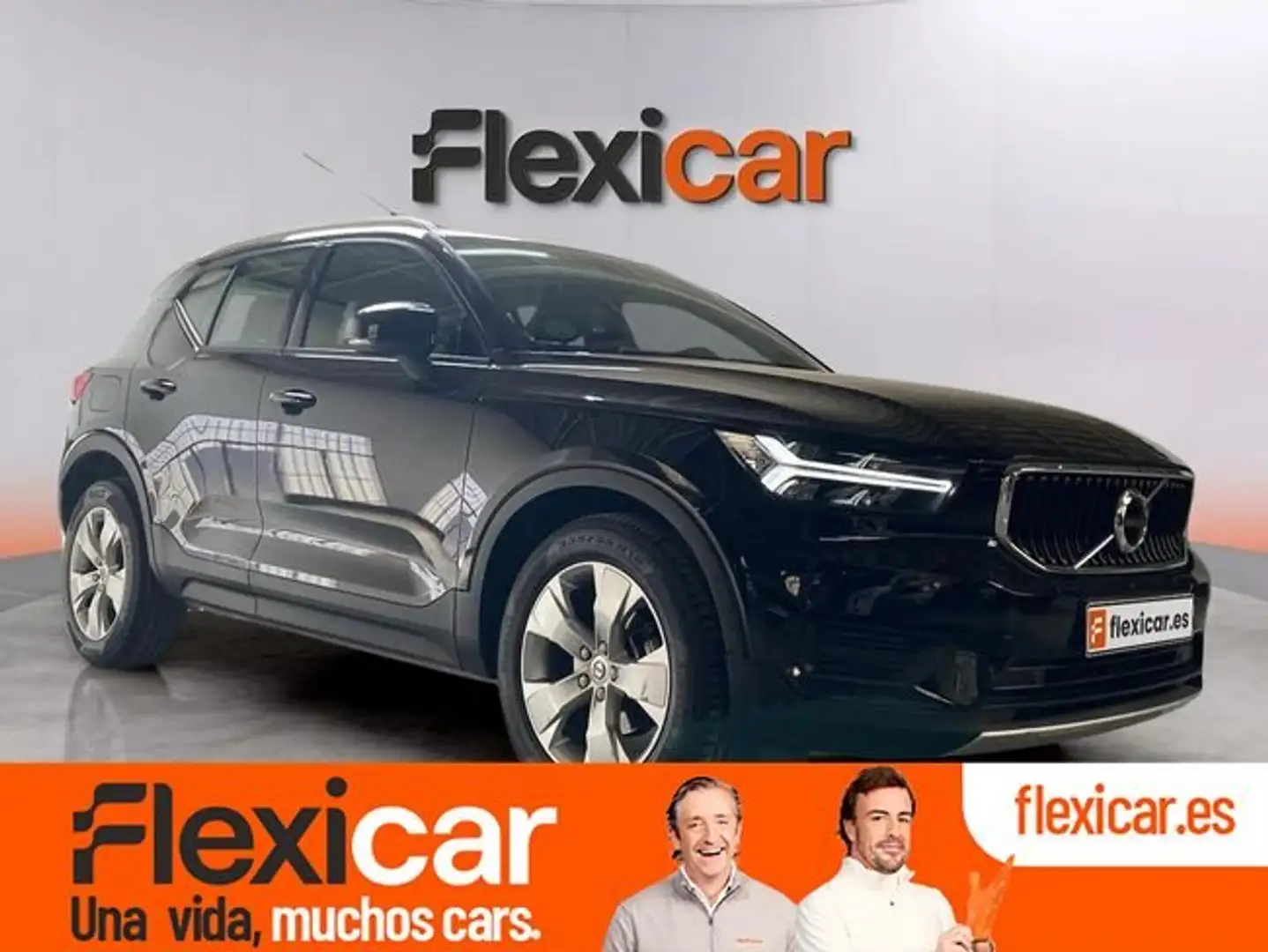 Volvo XC40 D3 Momentum Aut. Negro - 1