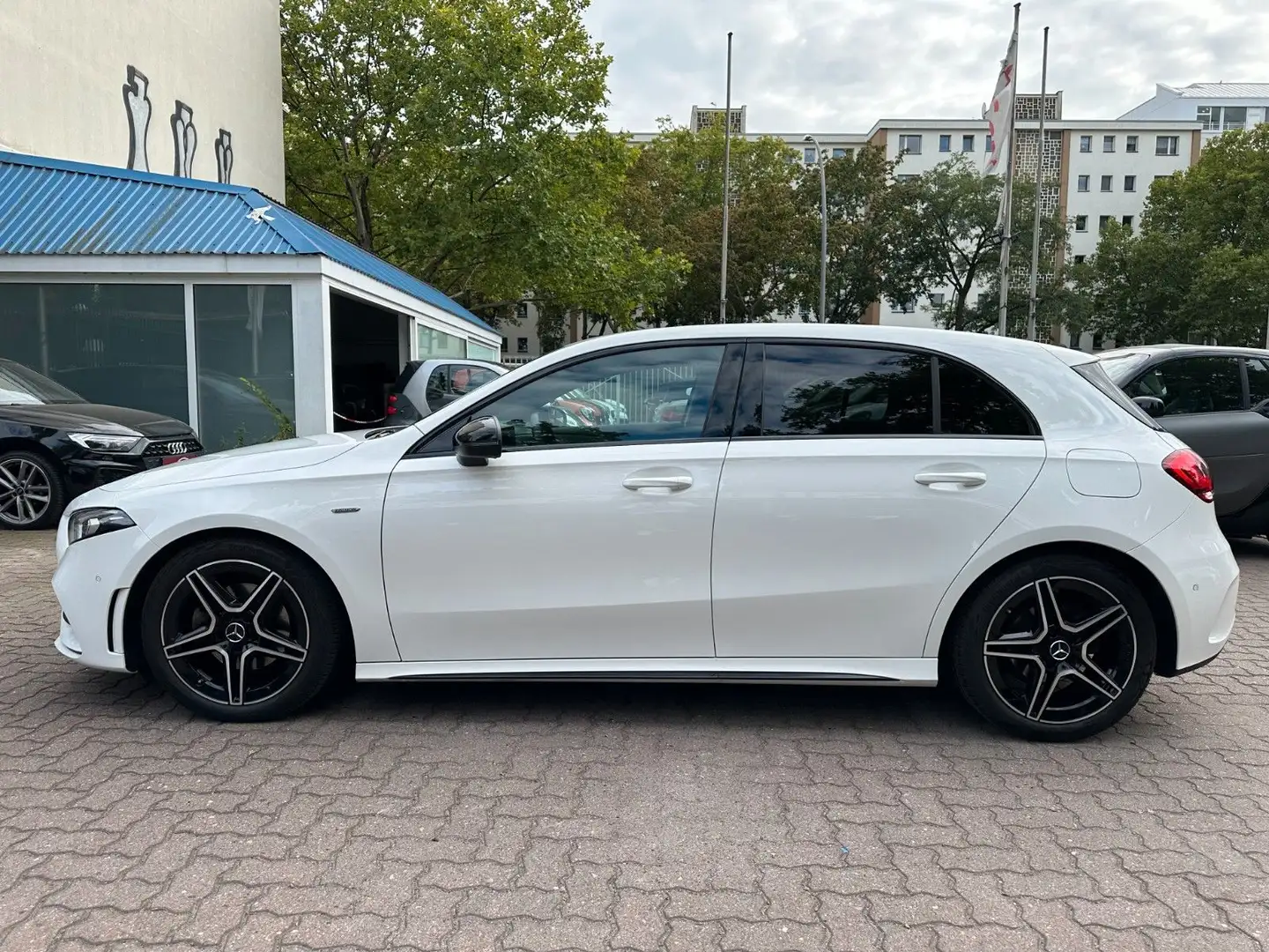 Mercedes-Benz A 200 Edition 2020*AMG*LED*18"*MBUX*KAM Bianco - 2