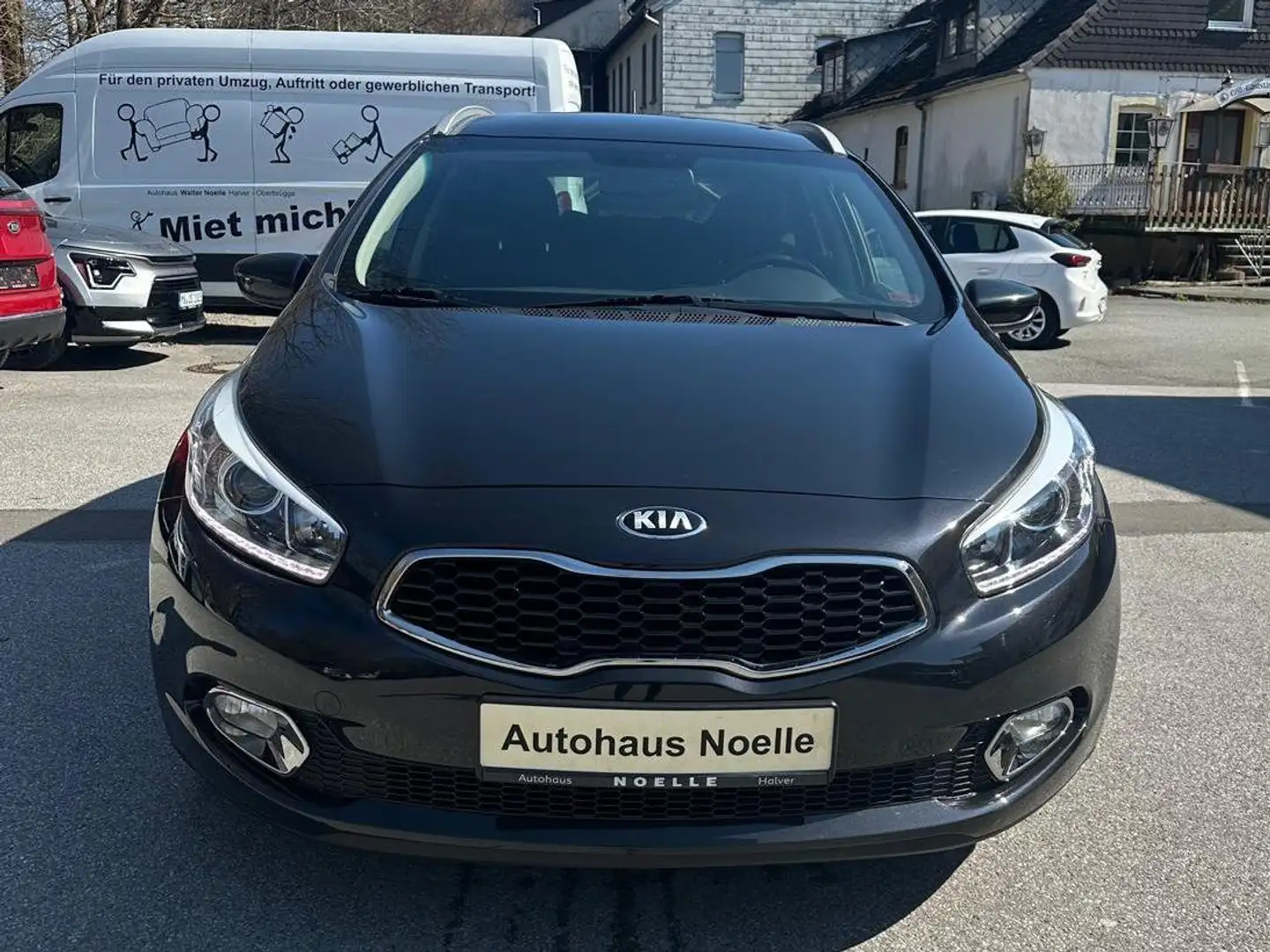 Kia Ceed SW / cee'd SW 1.6 Dream Team + Negro - 2