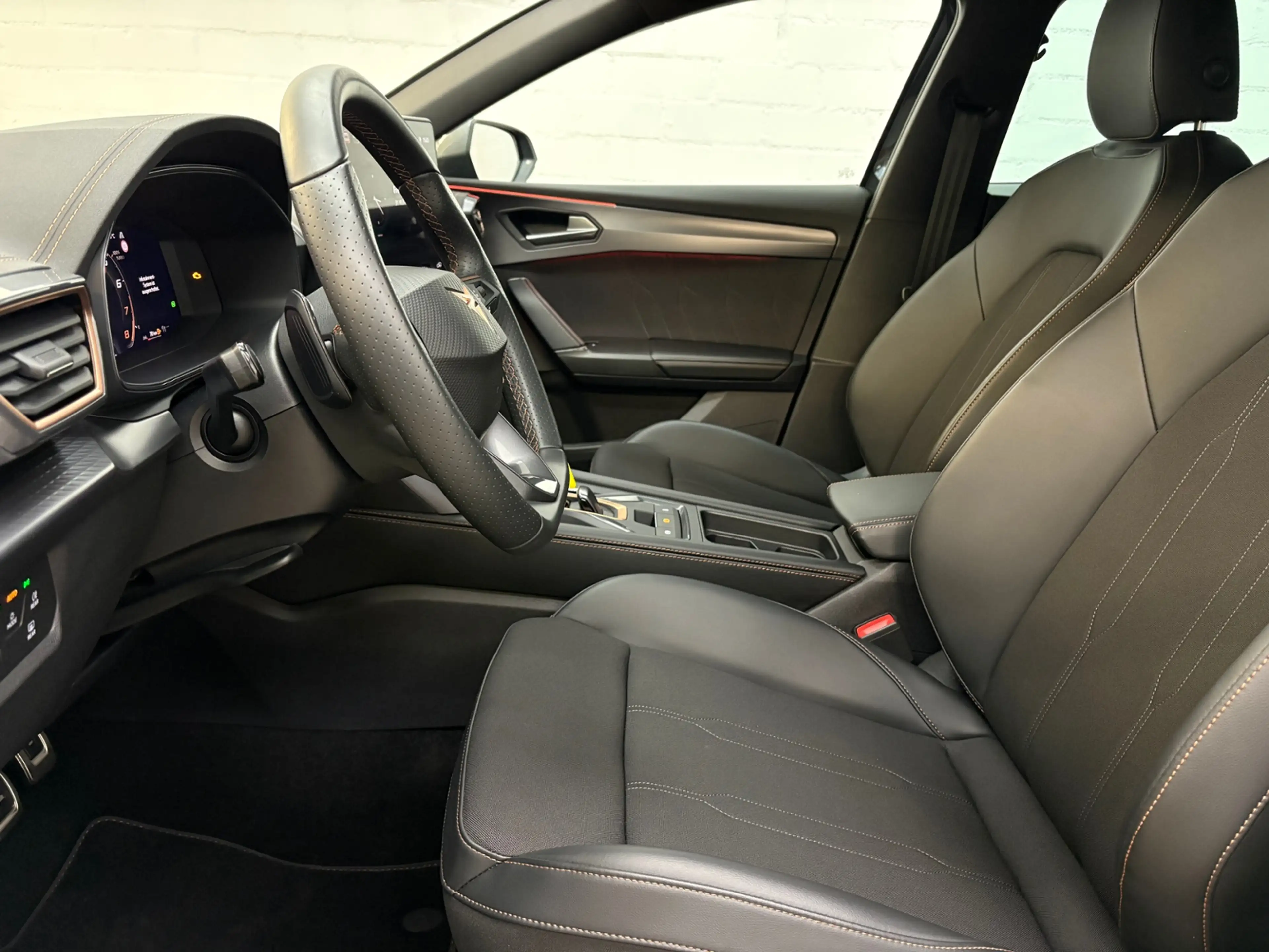 CUPRA Leon SP 1.5 eTSI DSG Navi Kamera Shz. Keyless — photo 14